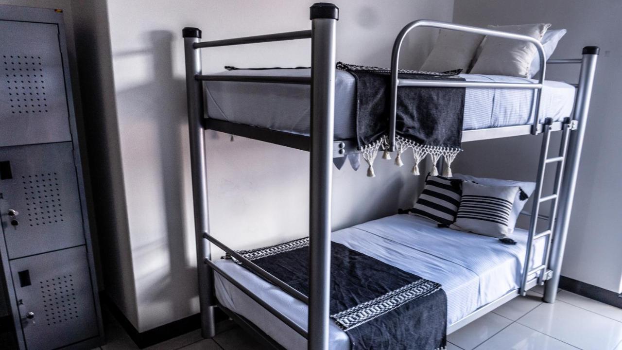 Esencia Hostal Terminal Oaxaca Eksteriør bilde