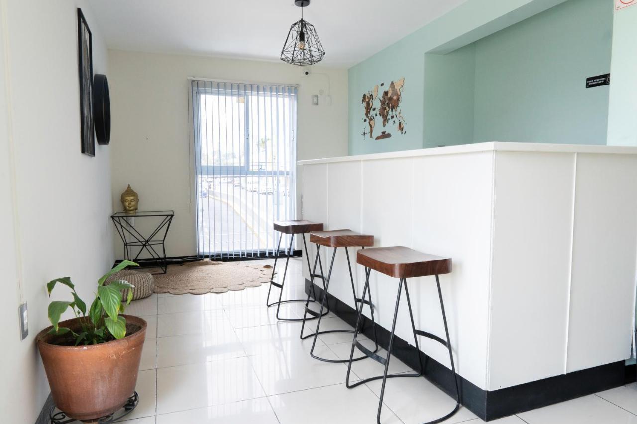 Esencia Hostal Terminal Oaxaca Eksteriør bilde